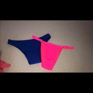 bundle of 2 bikini bottoms